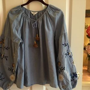 Crown & Ivy Brand Women’s XL Peasant Style BoHo Blouse